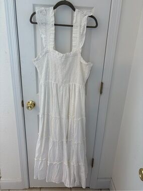 crown & ivy White Eyelet Tiered Maxi Dress with Ruffled Straps
